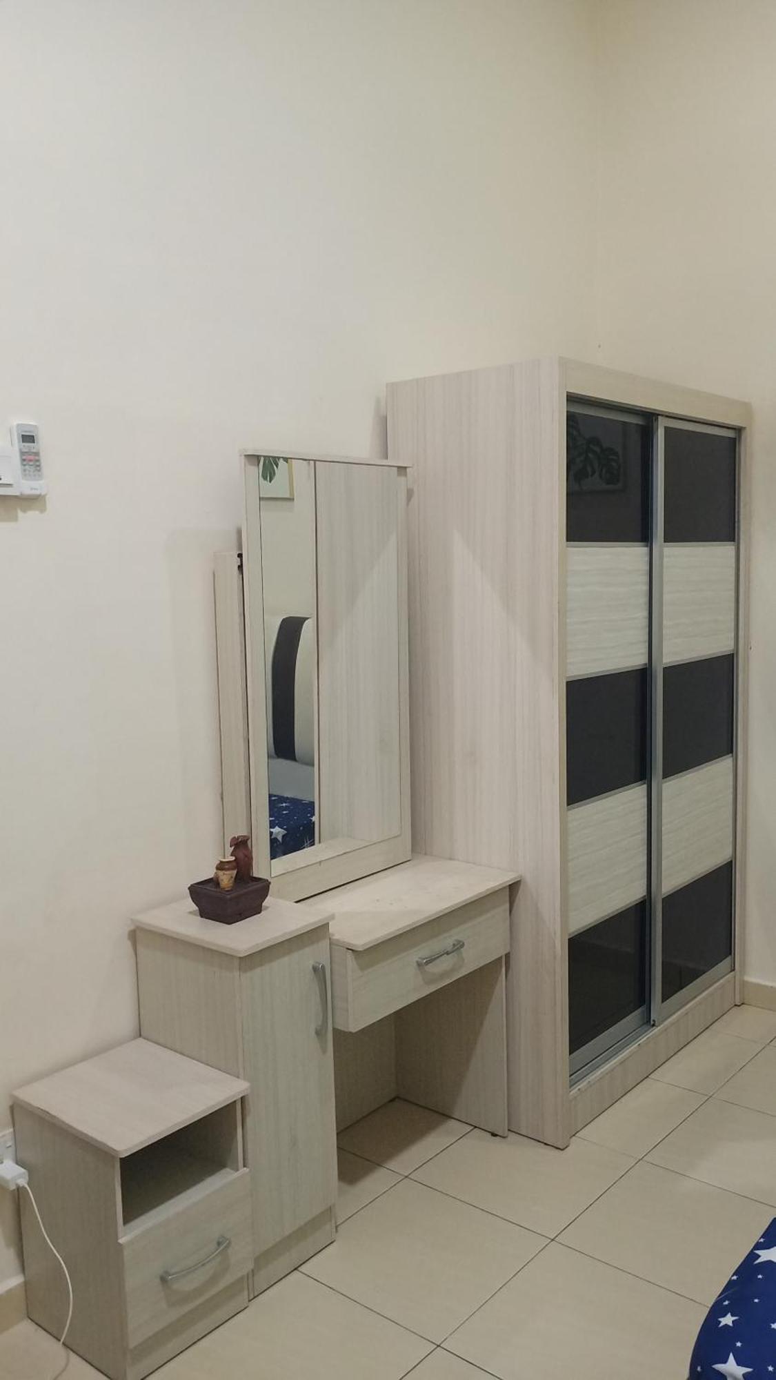 Illa Bella Homestay Jasin Bagian luar foto