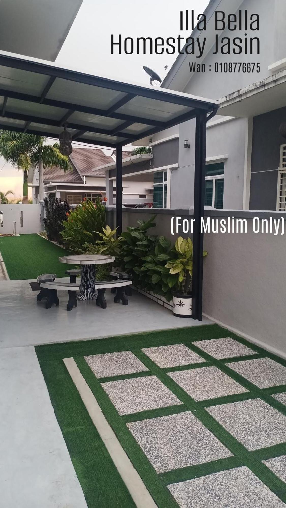 Illa Bella Homestay Jasin Bagian luar foto